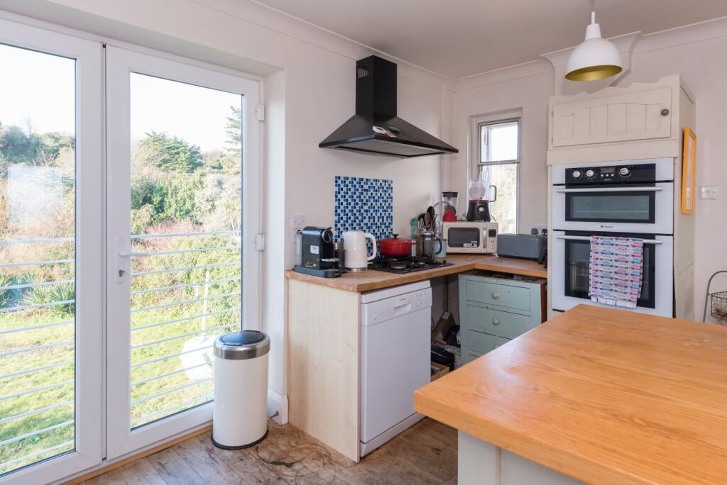 Additional image 8 of Wellington Parade, Walmer, Deal, CT14