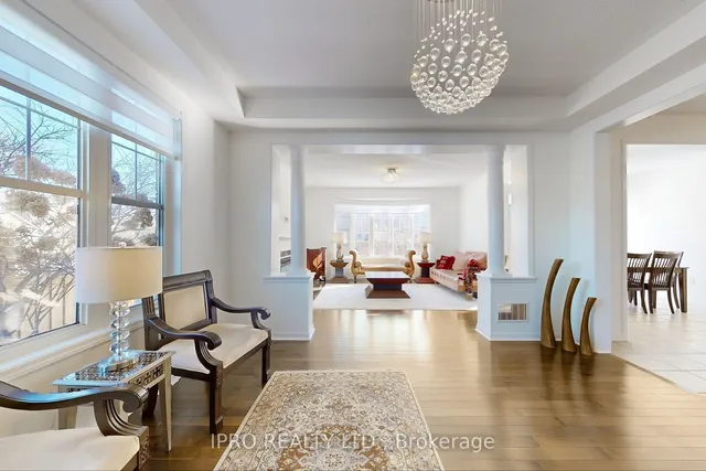 Additional image 8 of 730 Bolingbroke Dr