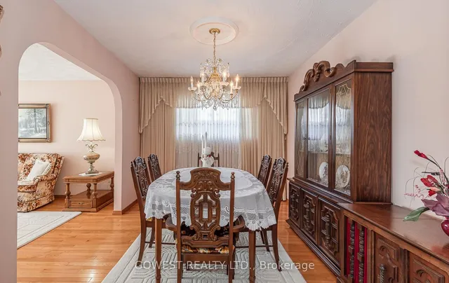 Additional image 11 of 19 Village Dr