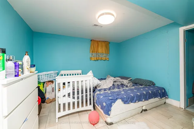 Additional image 29 of 3130 Merritt Ave