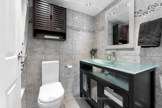 Additional image 15 of 3700 Kaneff Cres Unit 1408