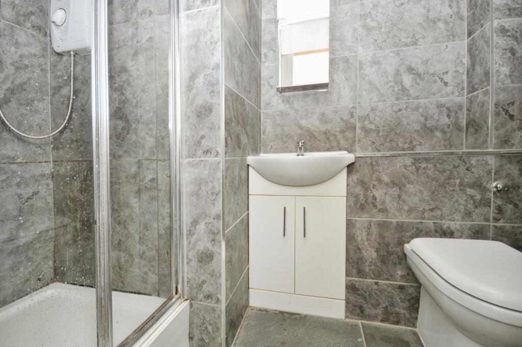 Additional image 12 of St. Christophers Gardens, THORNTON HEATH, Surrey, CR7