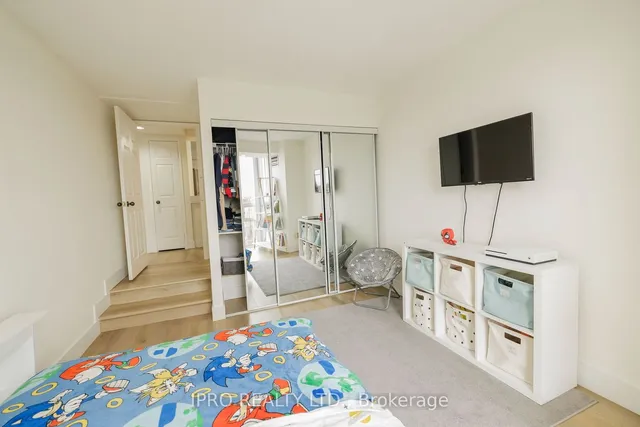 Additional image 26 of 50 Eglinton Ave Unit 408