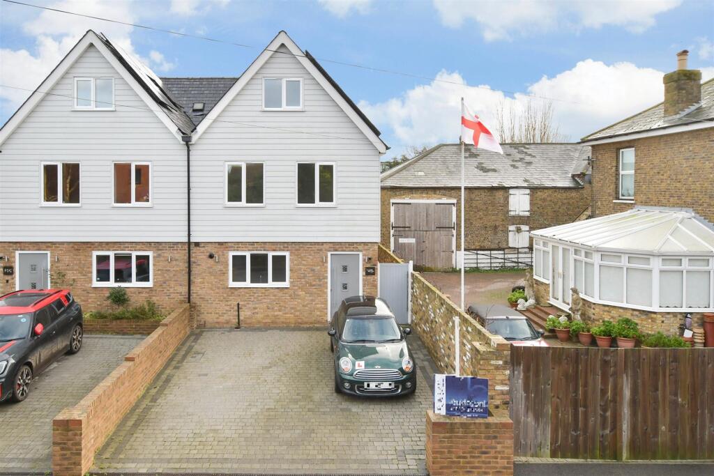 Additional image 13 of Golf Road, Deal, Kent