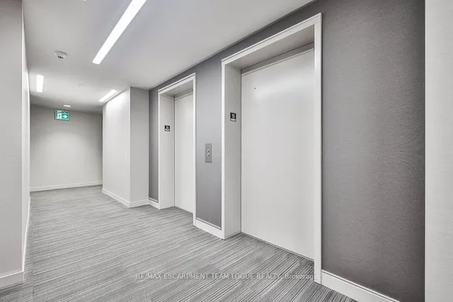 Additional image 4 of 2081 Fairview St Unit 1901