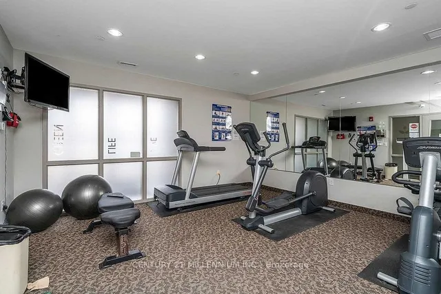 Additional image 33 of 383 Main St Unit 322