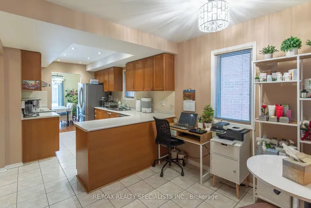 Additional image 10 of 5550 Cortina Cres