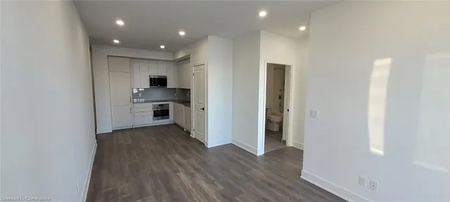 Additional image 6 of 2489 Taunton Road Rd Unit 17