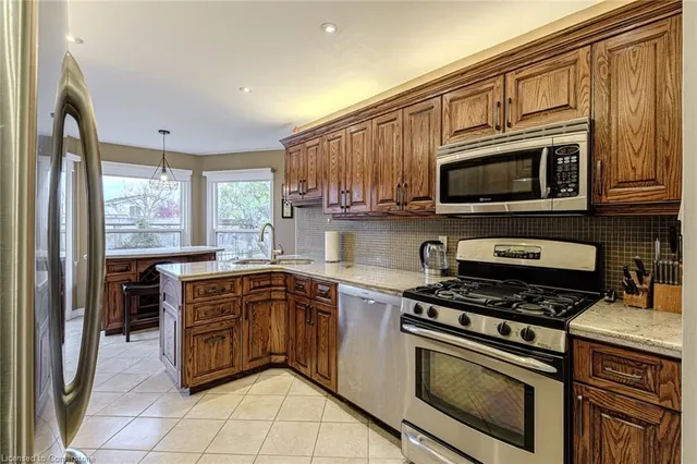 Additional image 20 of 106 Rushdale Dr