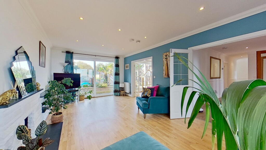 Additional image 6 of Marine Drive, Broadstairs, CT10 3LU