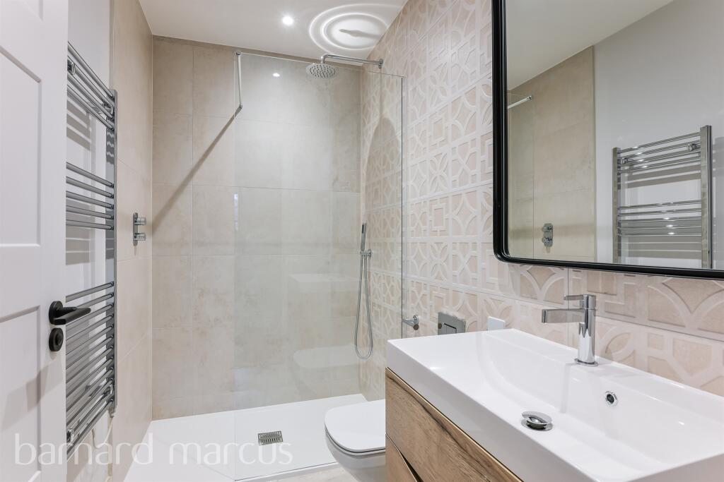 Additional image 11 of Firs Road, Kenley