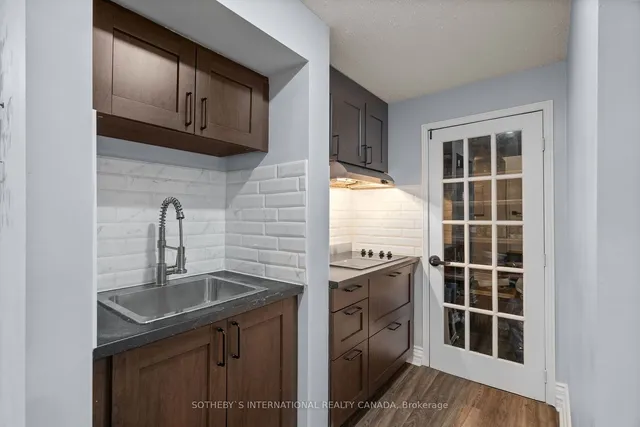 Additional image 32 of 1489 Jasmine Cres