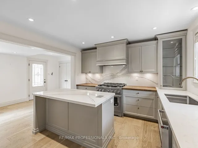 Additional image 13 of 730 Grand View Ave