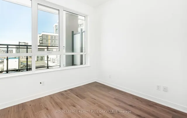 Additional image 27 of 405 Dundas St Unit 238