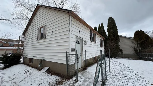 Additional image 6 of 1027 Glendor Ave