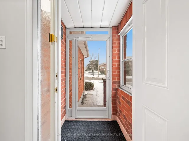 Additional image 4 of 4692 Owl Circ