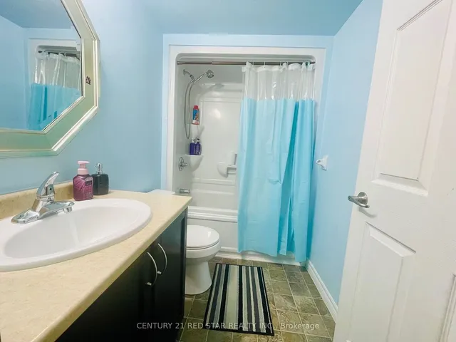 Additional image 12 of 1370 MAIN St Unit 204