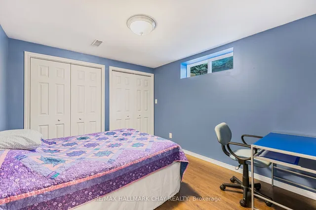 Additional image 31 of 405 Broadway Ave