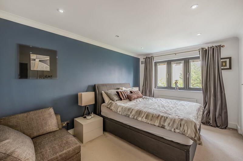 Additional image 14 of Russell Hill Road, West Purley