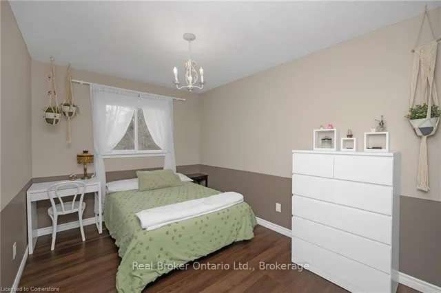 Additional image 13 of 533 Hayward Cres