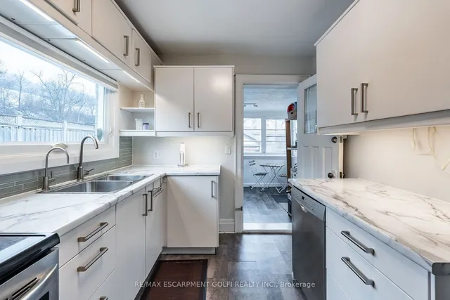 Additional image 9 of 312 Wexford Ave