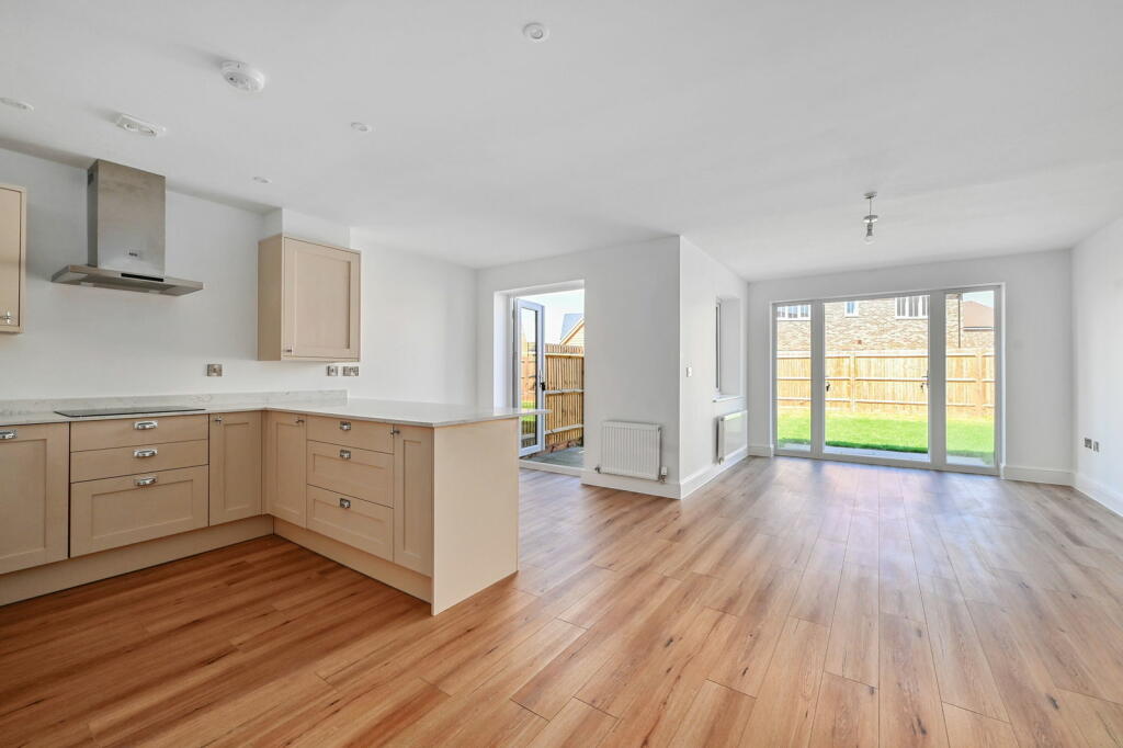 Additional image 9 of Lime Trees, Minster, Ramsgate, Kent. CT12 4FE