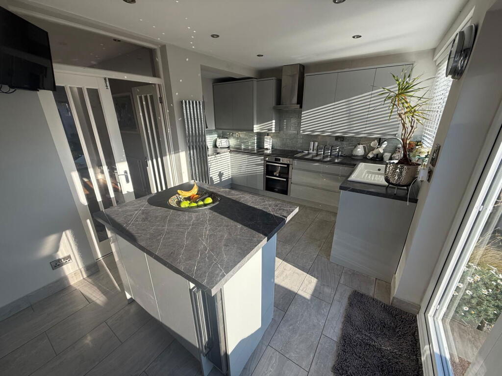 Additional image 2 of Warten Road, Ramsgate, CT11 8BJ