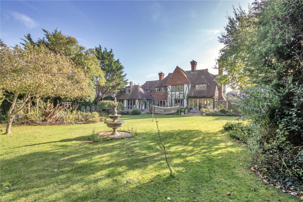 Additional image 22 of Fitzroy Avenue, Kingsgate, Broadstairs, Kent, CT10