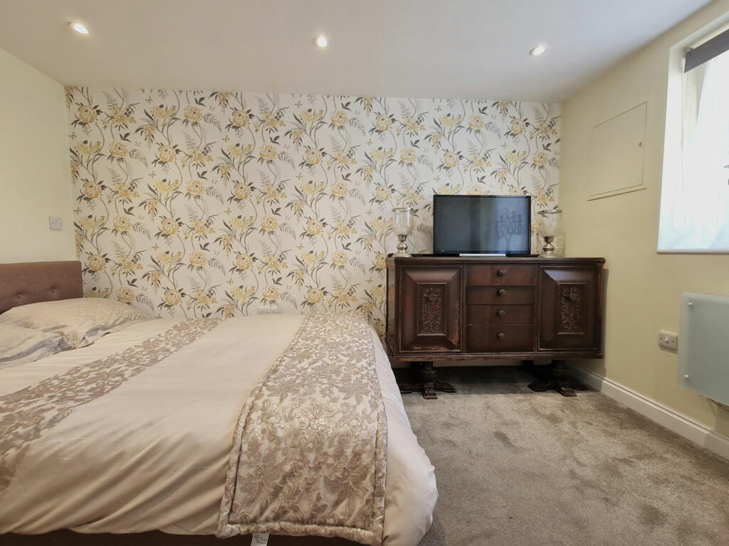 Additional image 37 of Gore Terrace, Gore Road, Eastry