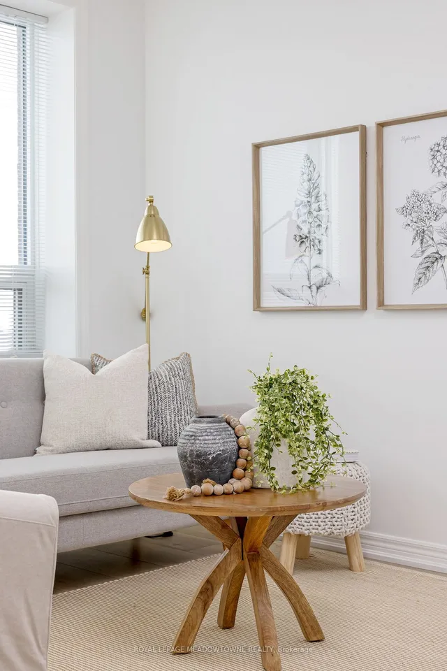 Additional image 22 of 383 Main St Unit 618