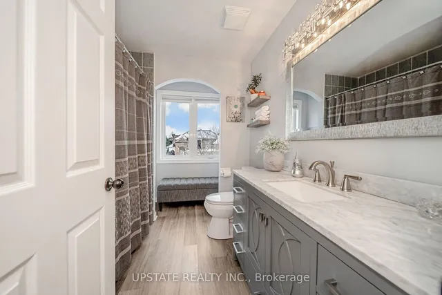 Additional image 18 of 1722 Samuelson Circ