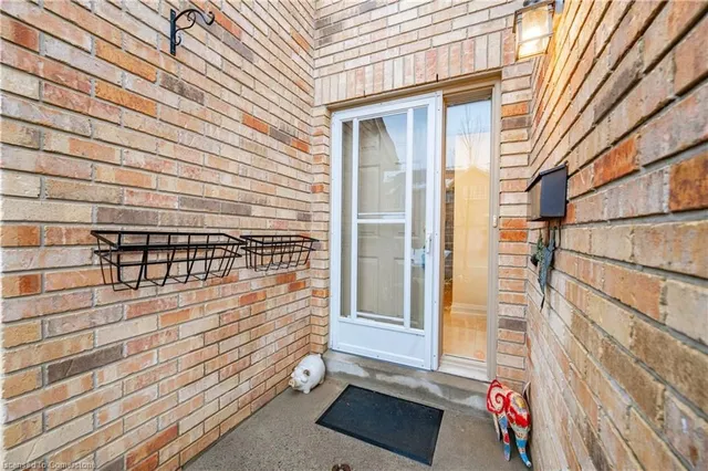 Additional image 4 of 2025 Cleaver Ave Unit 27