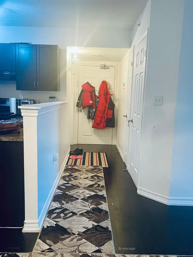 Additional image 20 of 1370 MAIN St Unit 204