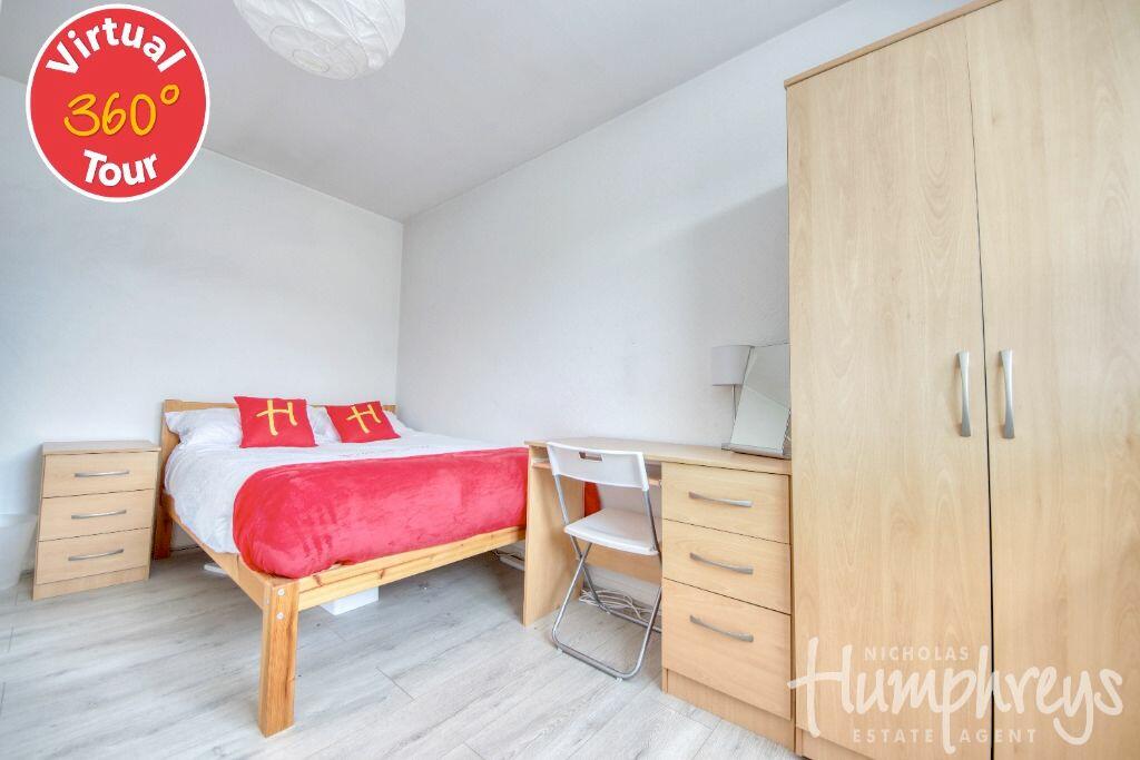 Additional image 9 of 24 College Road