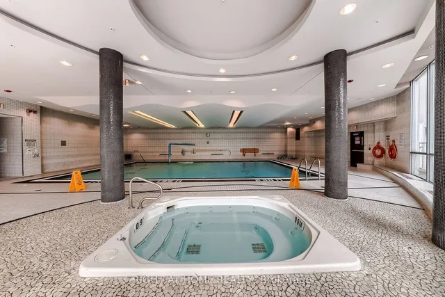 Additional image 36 of 60 Absolute Ave Unit 3301