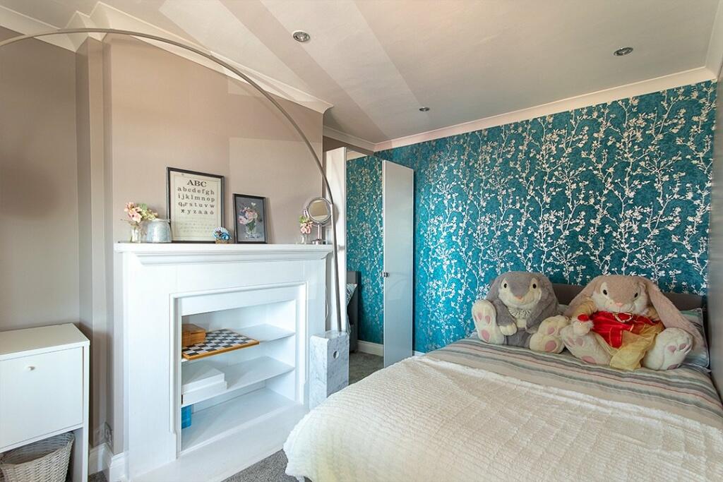 Additional image 11 of Chain Free - Edge of Village. Worth, Deal CT14