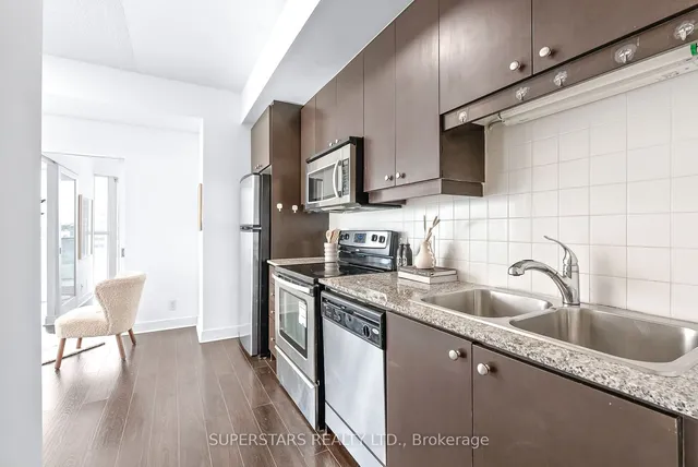 Additional image 6 of 50 Absolute Ave Unit 707