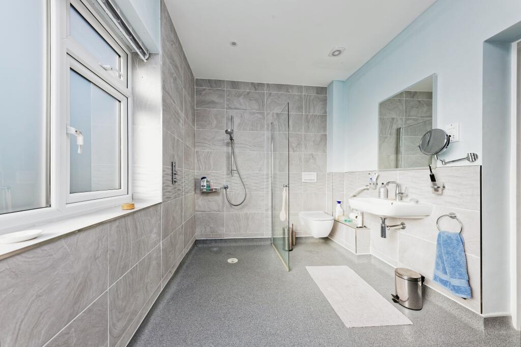 Additional image 13 of New Dover Road, Canterbury, Kent, CT1