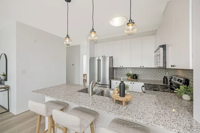 Additional image 12 of 383 Main St Unit 618