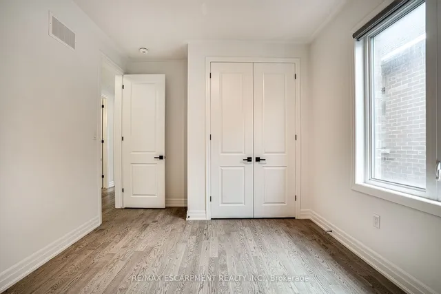 Additional image 19 of 1466 EVEREST Cres