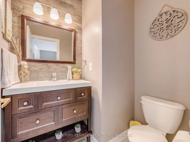 Additional image 16 of 438 Harkin Pl