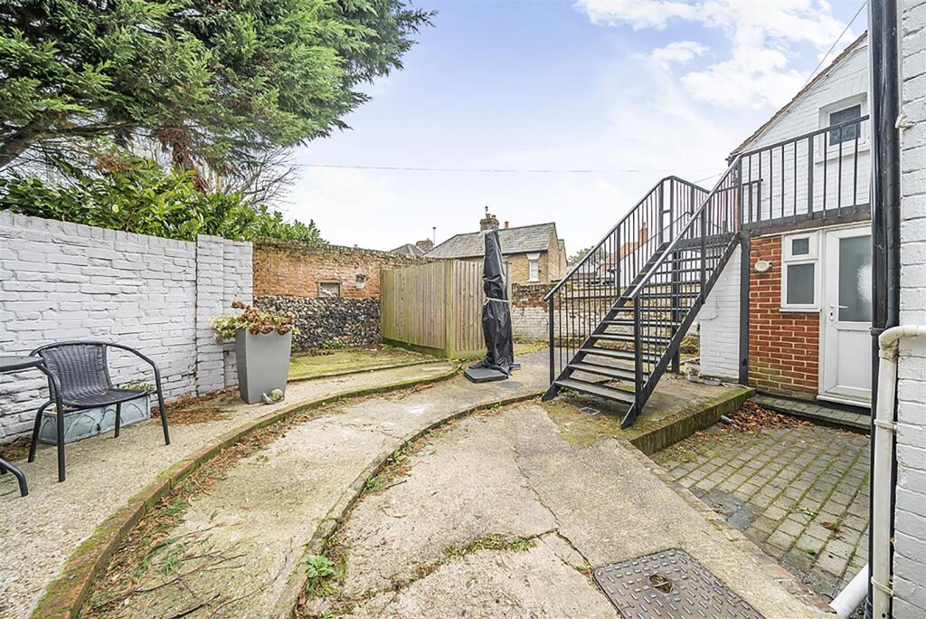 Additional image 8 of The Cross, Eastry, Sandwich