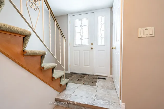 Additional image 6 of 83 Mountbatten Dr