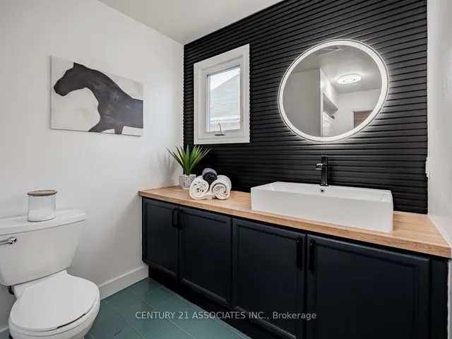 Additional image 25 of 137 Cove Cres