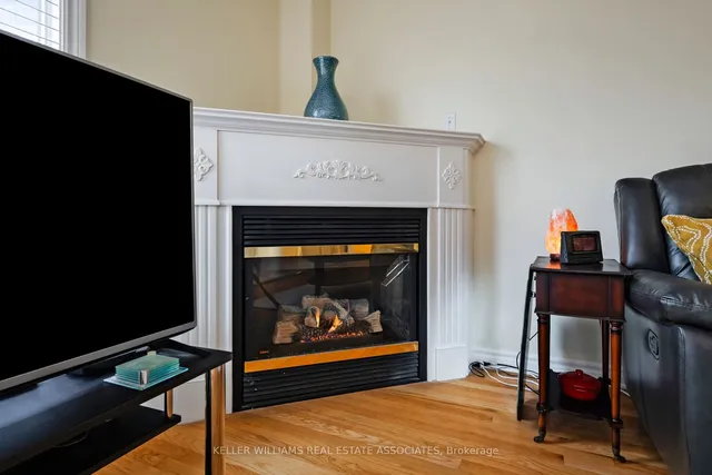 Additional image 16 of 728 Spanish Moss Tr