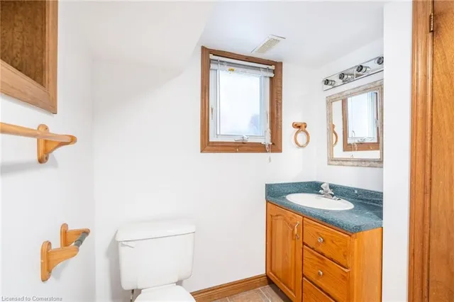 Additional image 42 of 60 Kensington Ave