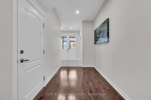 Additional image 5 of 18 Germain Circ