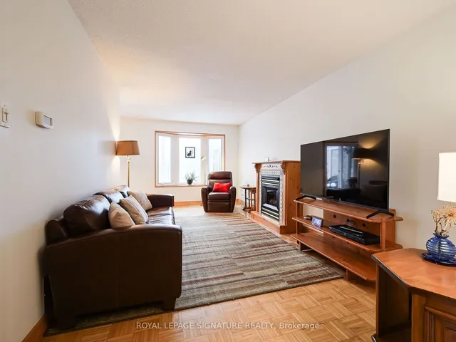 Additional image 4 of 741 Coulson Ave