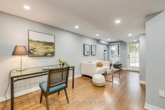 Additional image 35 of 70 Glenashton Dr