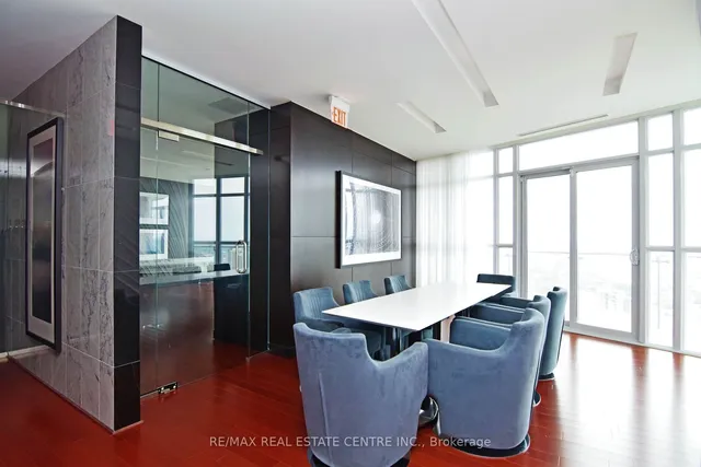 Additional image 25 of 50 Absolute Ave Unit 303